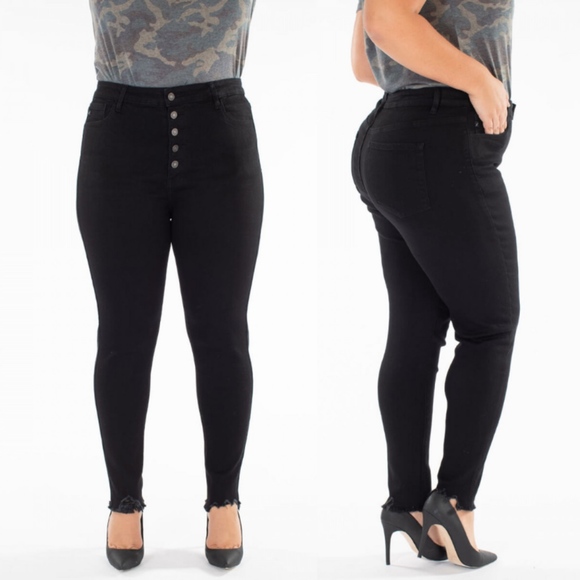 NWT KanCan Jeans Bianca Plus Size Black Skinny - Picture 3 of 6